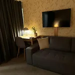 Aranypart 49-51 * Siofok