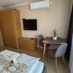 Apartment Aranypart 49-51 Siofok
