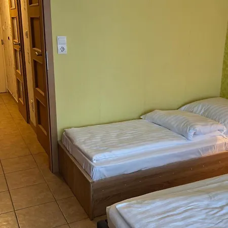 Aranypart 49-51 Apartment *