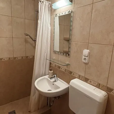 Aranypart 49-51 Apartment Siofok
