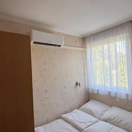 Aranypart 49-51 * Siofok