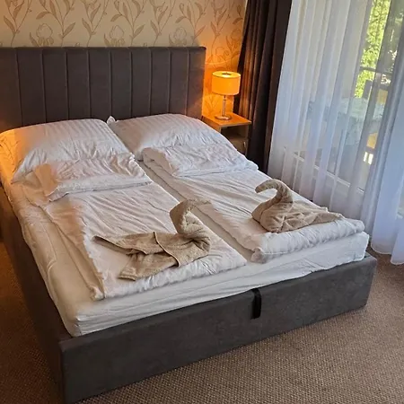 Aranypart 49-51 Apartament Siófok