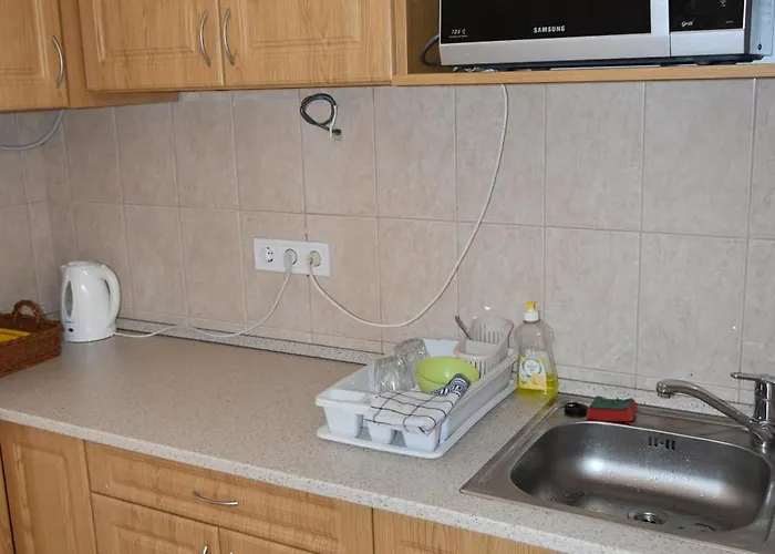 Appartamento Aranypart 49-51 *