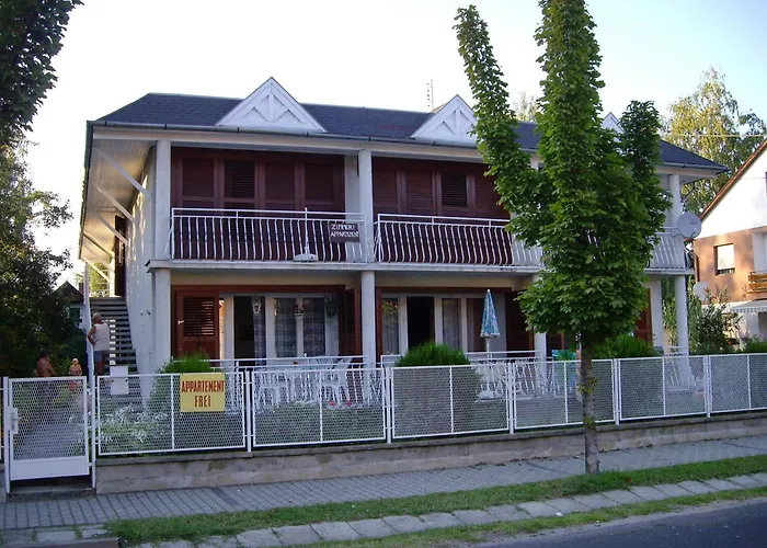 Appartamento Aranypart 49-51 *