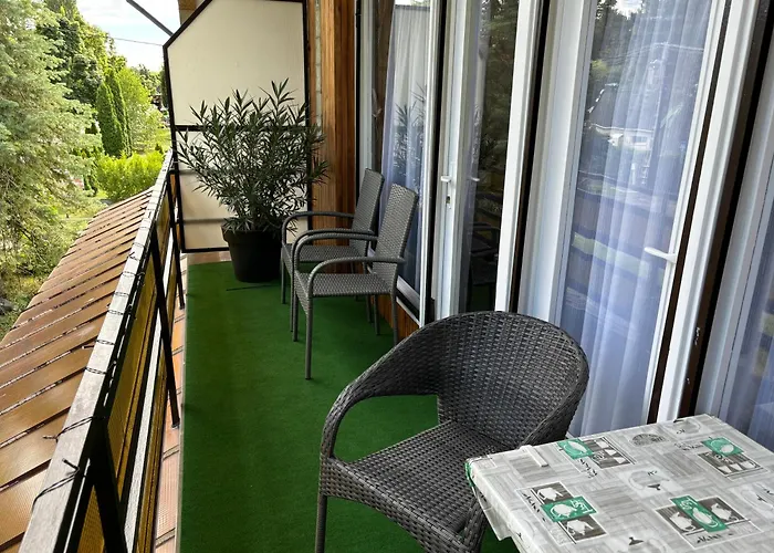 Aranypart 49-51 Appartamento