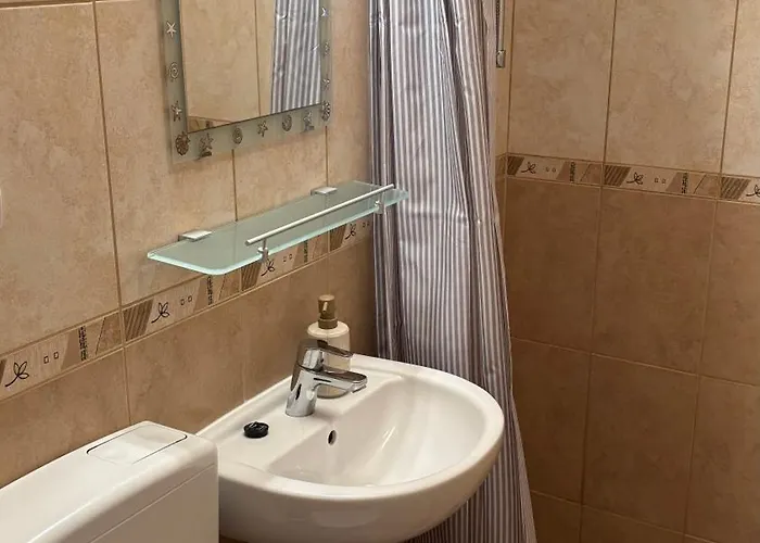 Appartamento Aranypart 49-51 *