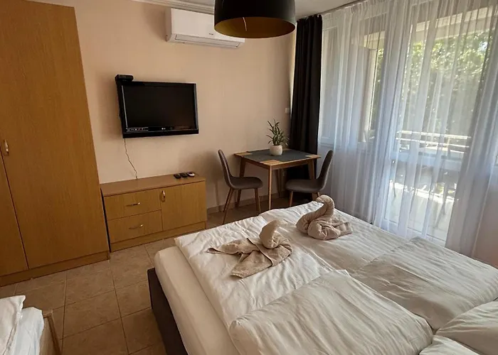 Aranypart 49-51 Appartamento *